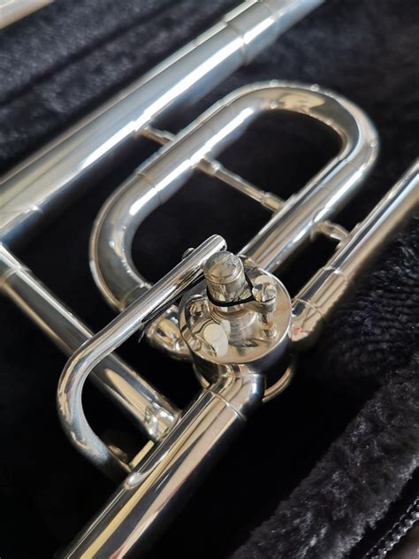kinder trombone